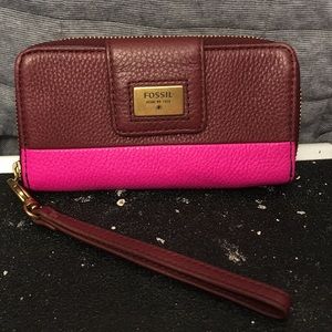 Fossil Wristlet
